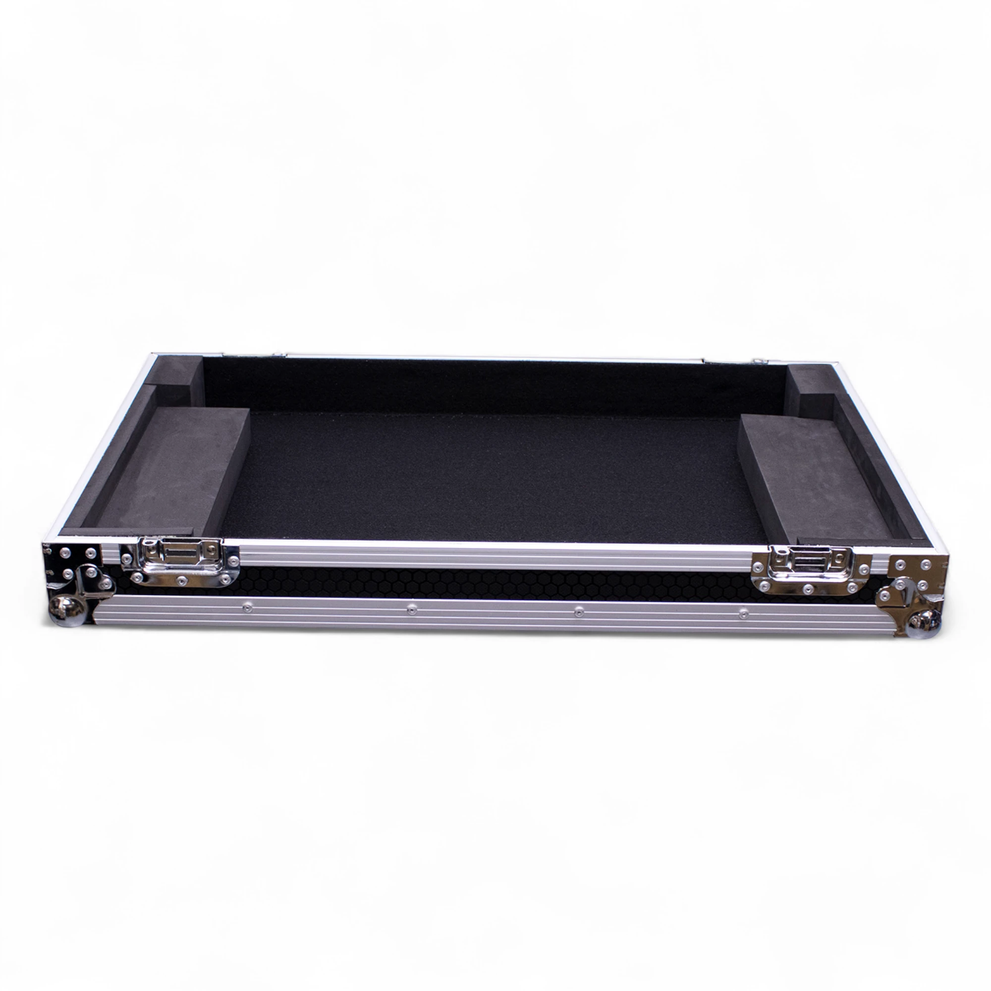 Protekt Plus case NO shelf wheels for Denon SC LIVE 4